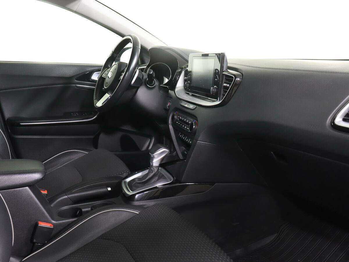 Б/У Киа Сид 2020 года. Фото: #4