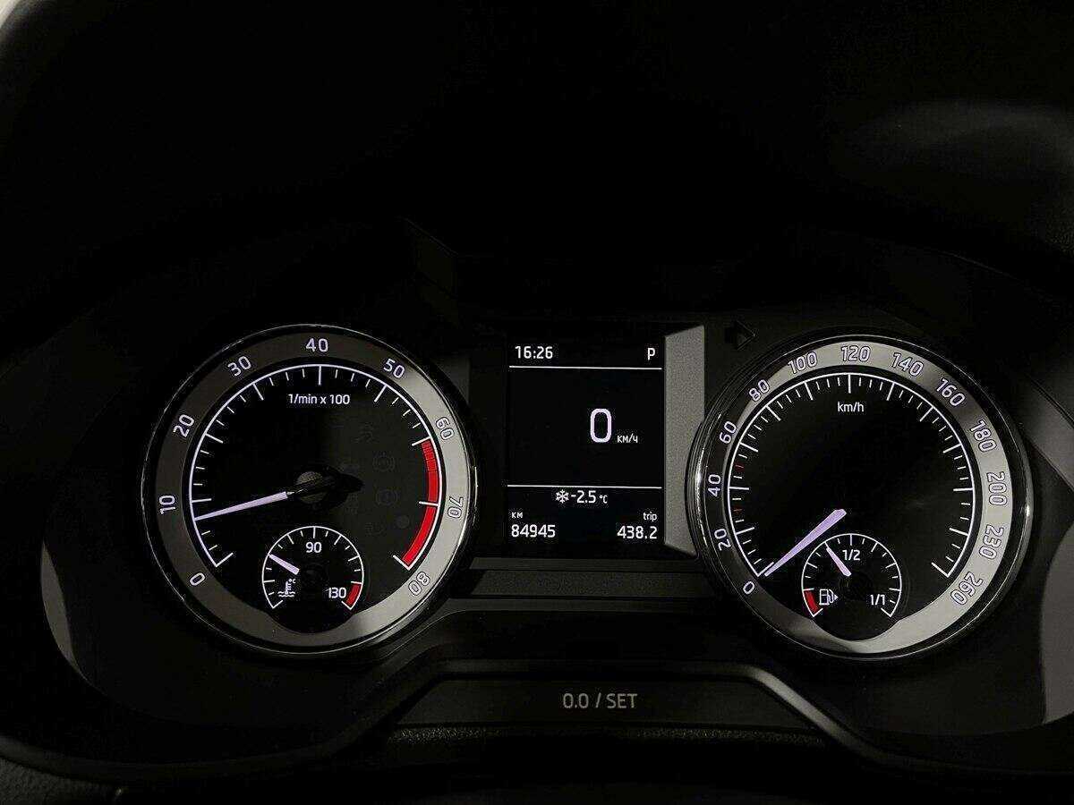 Б/У Шкода Октавия 2017 года. Фото: #9