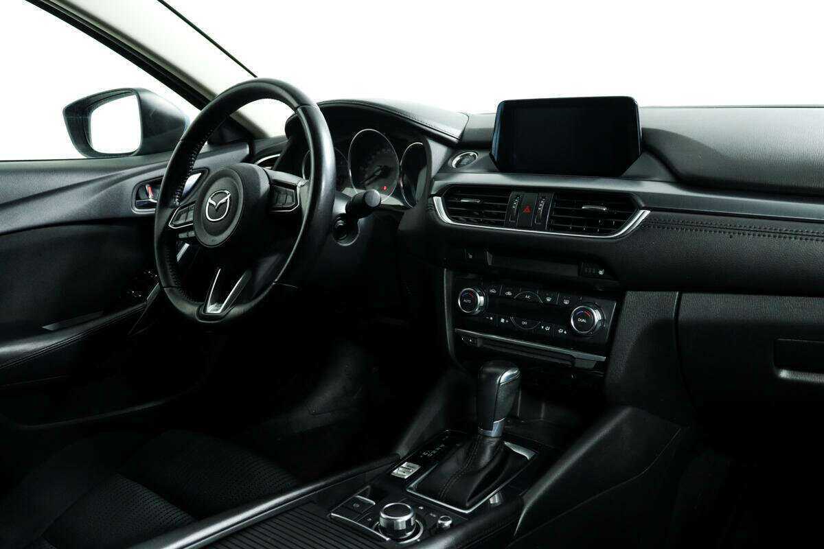 Б/У Мазда 6 2017 года. Фото: #8