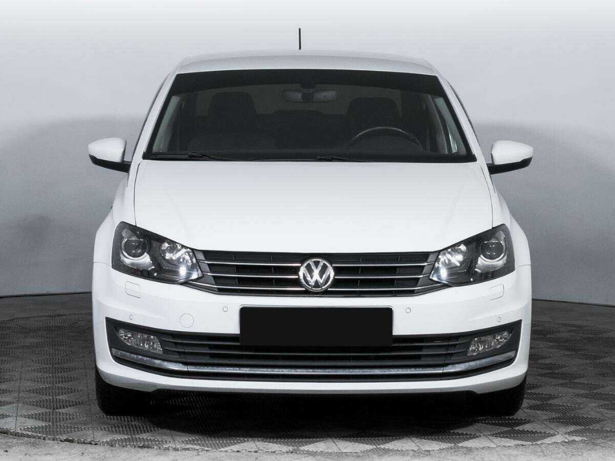 Б/У Фольксваген Поло 2018 года. Фото: #1