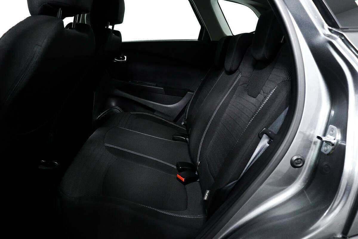 Б/У Рено Каптюр 2016 года. Фото: #11