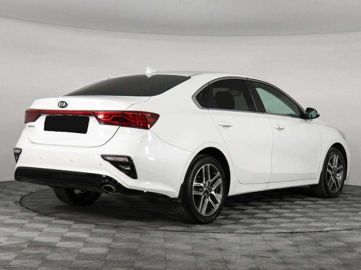 Б/У Киа Церато 2018 года. Фото: #4