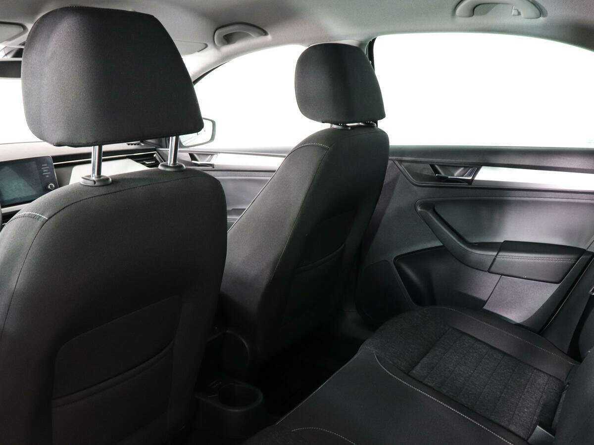 Б/У Шкода Рапид 2020 года. Фото: #12