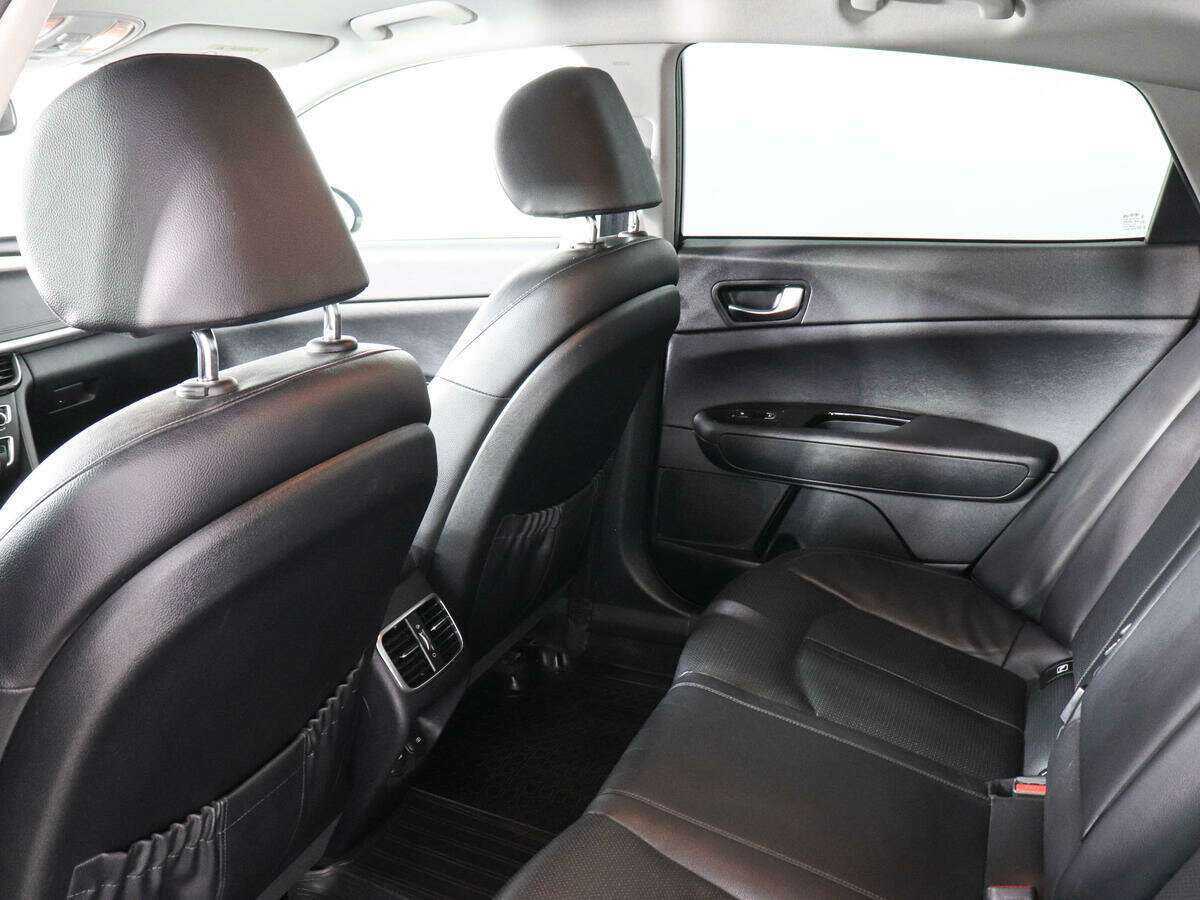 Б/У Киа Оптима 2017 года. Фото: #10