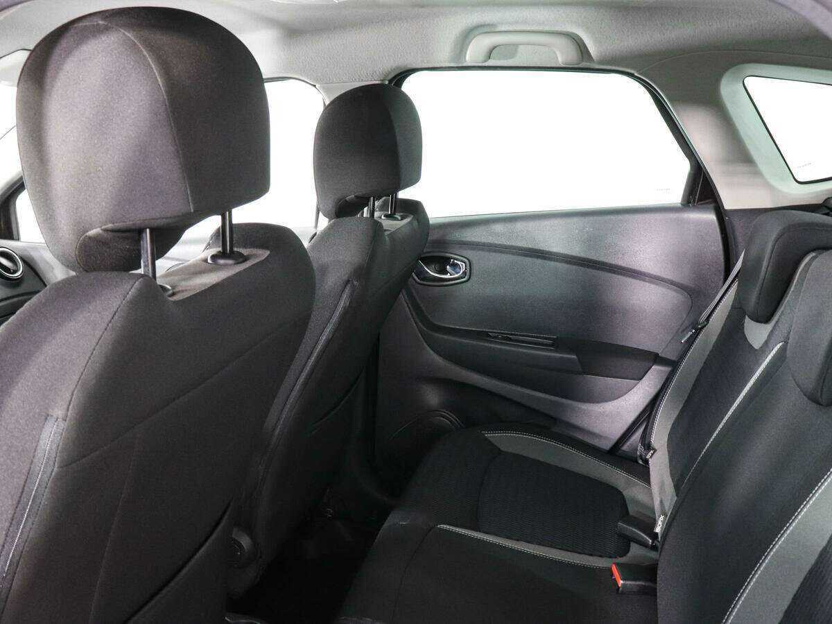 Б/У Рено Каптюр 2018 года. Фото: #9