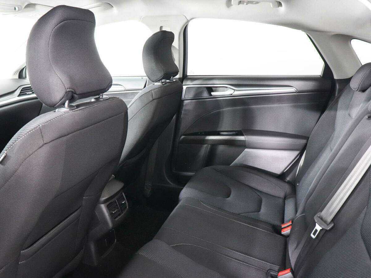 Б/У Форд Мондео 2016 года. Фото: #10