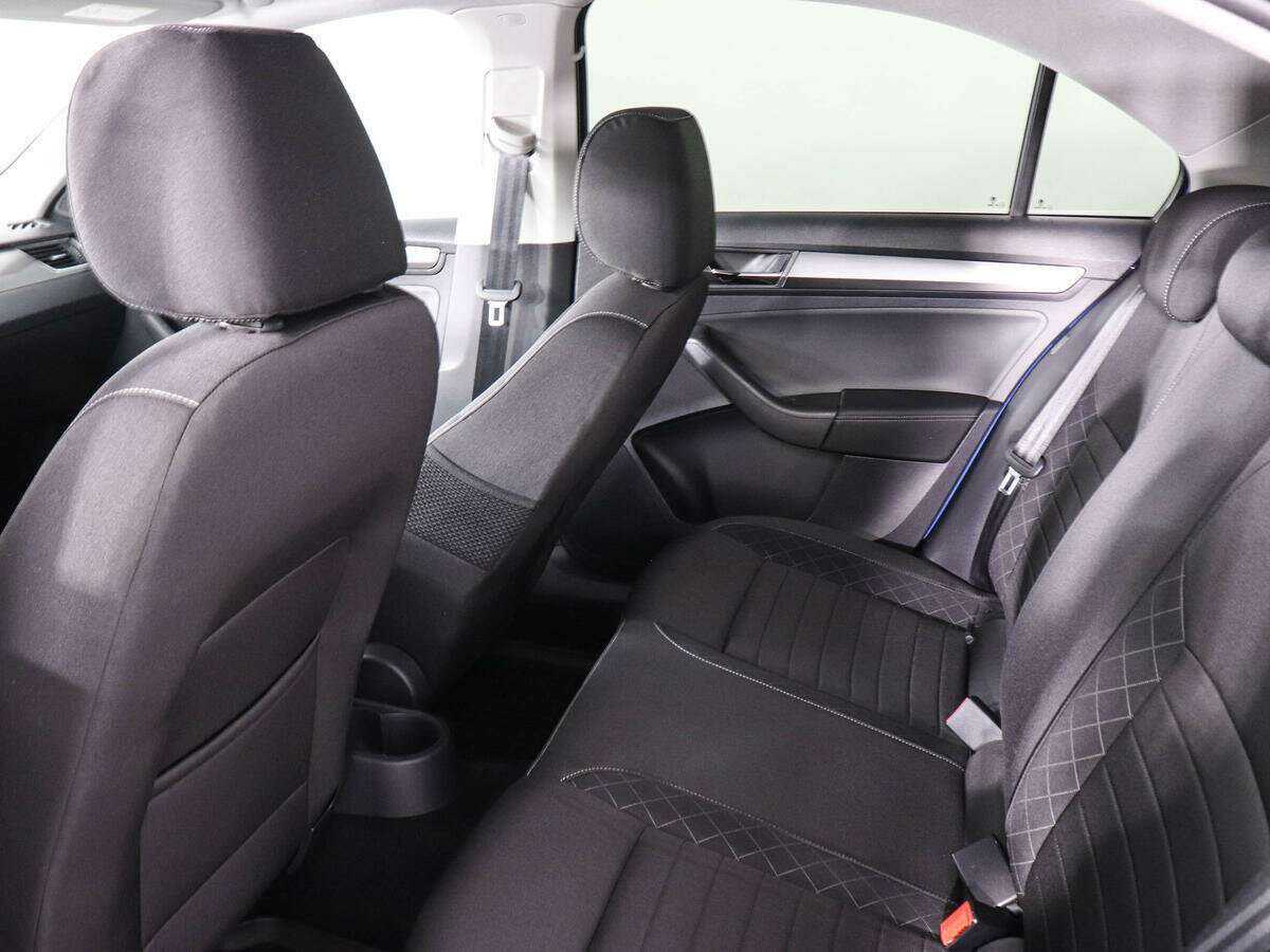 Б/У Шкода Рапид 2018 года. Фото: #11