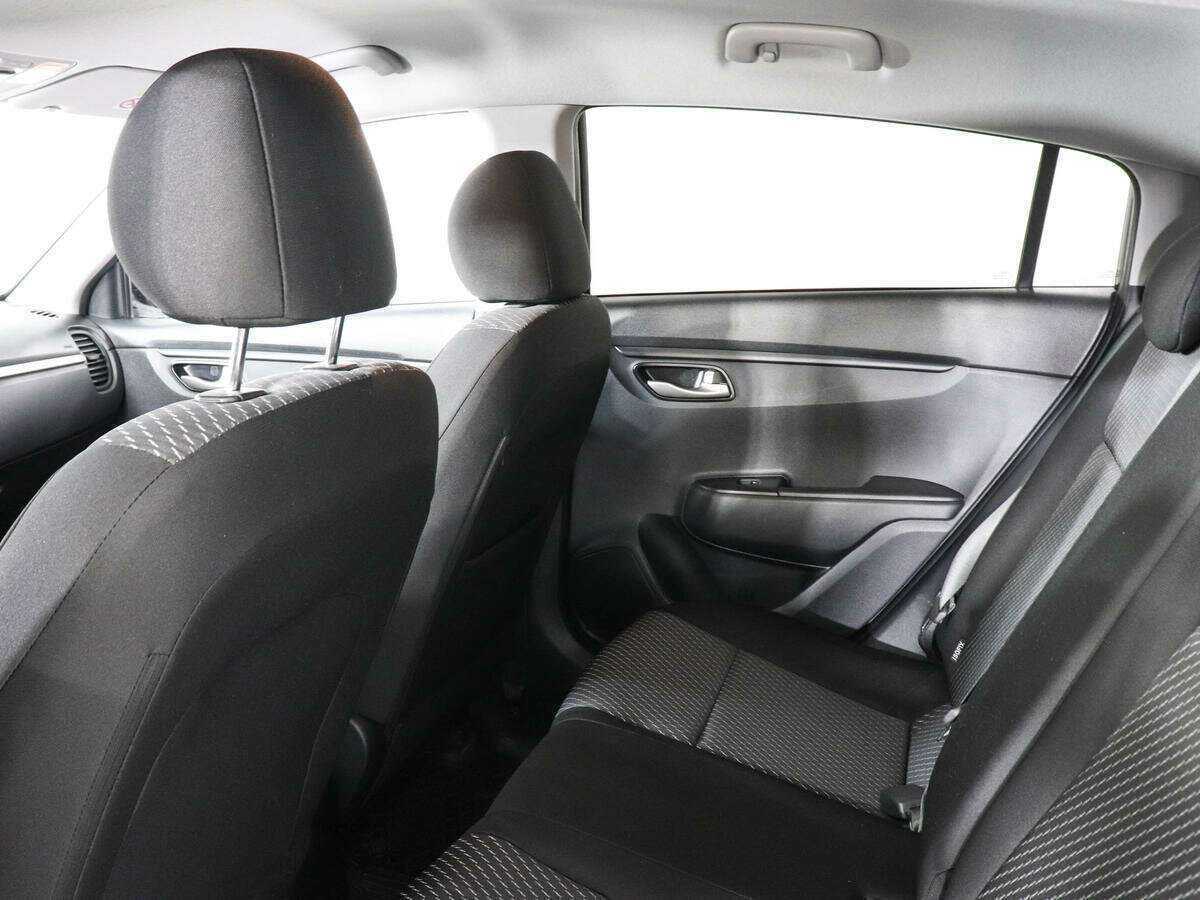 Б/У Киа Рио 2019 года. Фото: #11