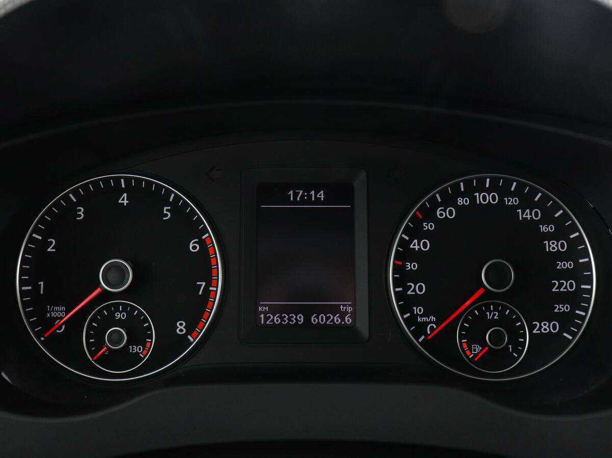 Б/У Фольксваген Джетта 2013 года. Фото: #9