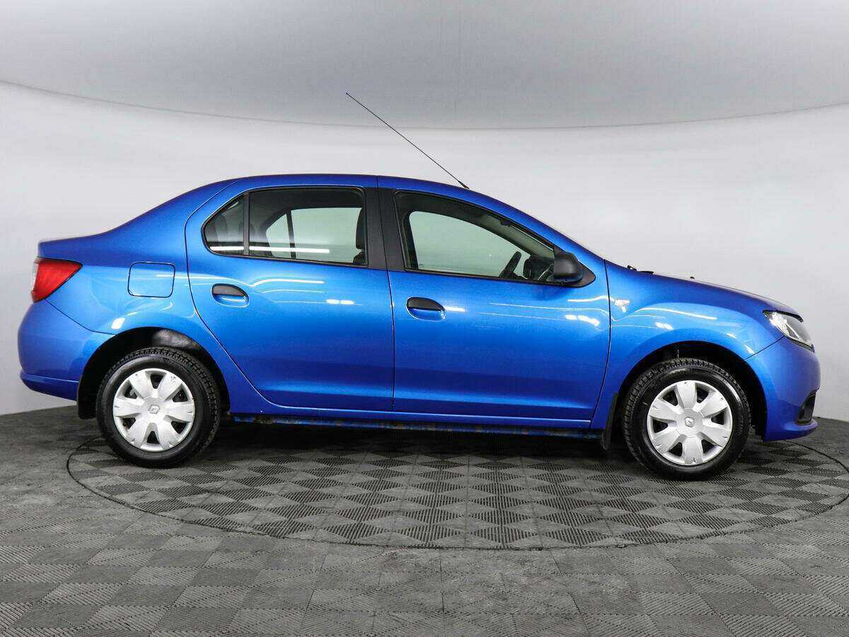 Б/У Рено Логан 2017 года. Фото: #3