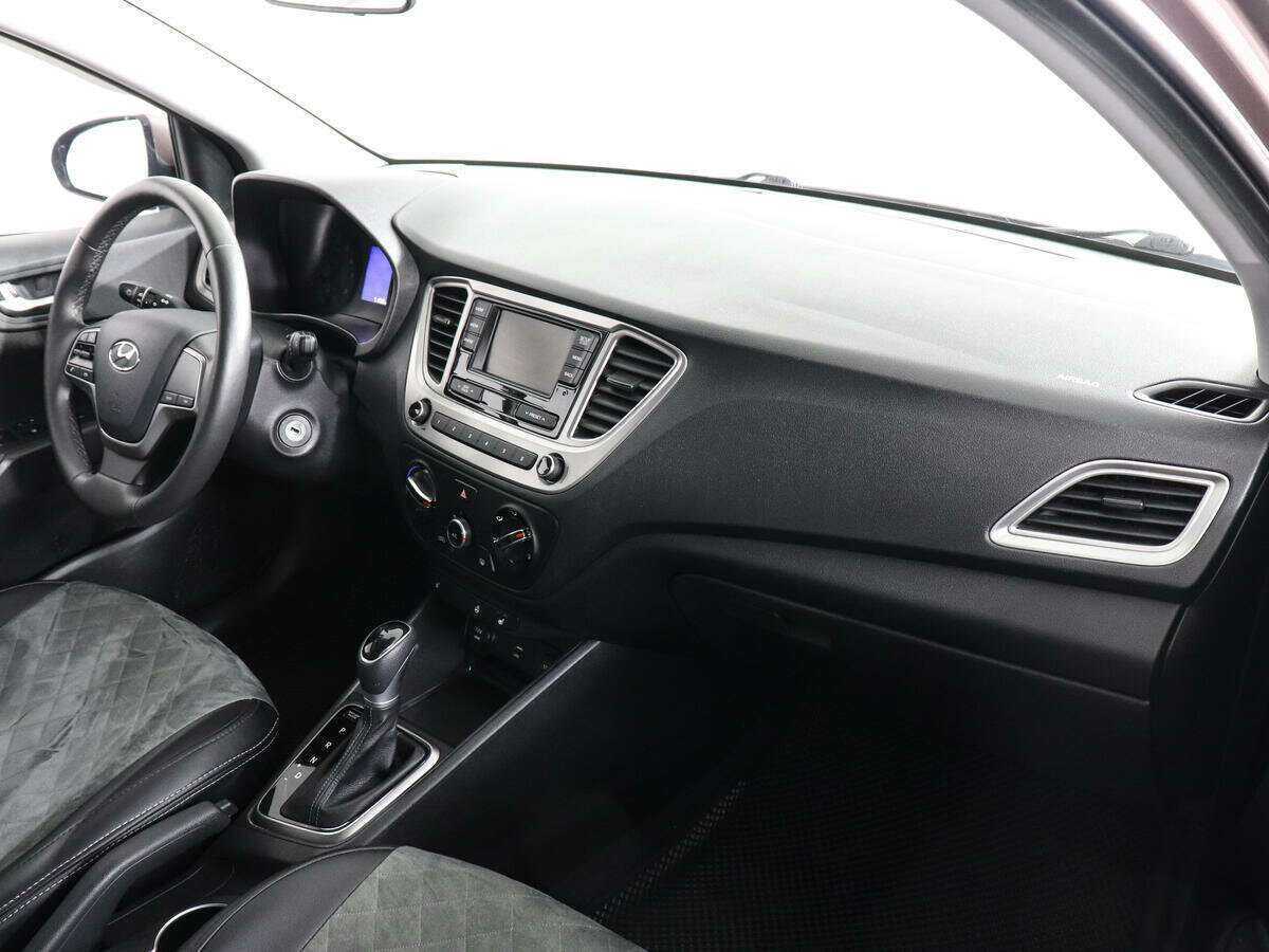 Б/У Хендай Солярис 2021 года. Фото: #8