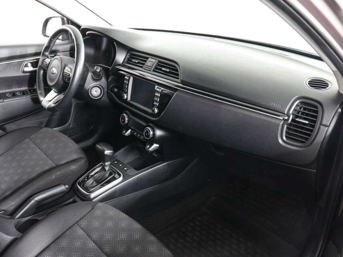 Б/У Киа Рио 2019 года. Фото: #9