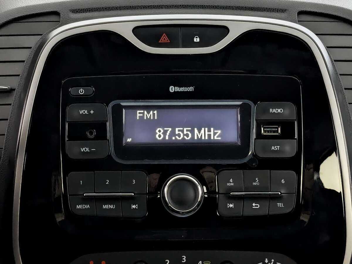 Б/У Рено Каптюр 2019 года. Фото: #12