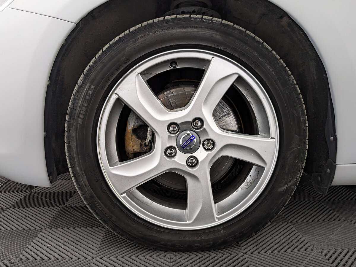 Б/У Вольво С60 2012 года. Фото: #10