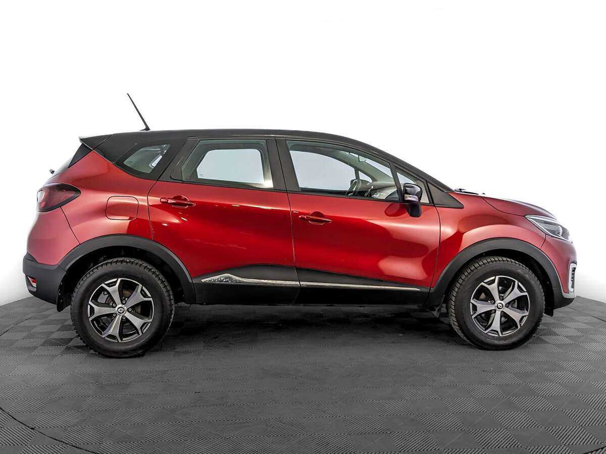 Б/У Рено Каптюр 2022 года. Фото: #3