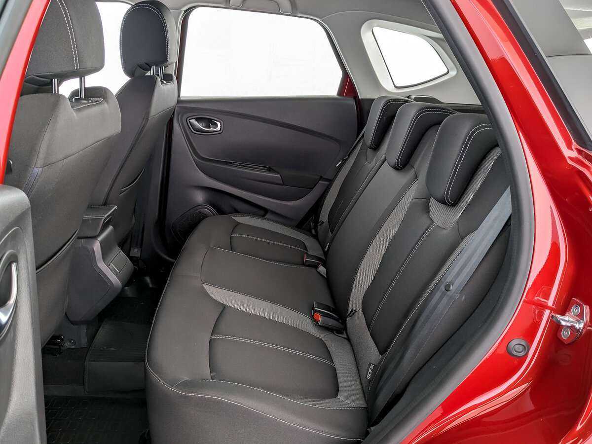 Б/У Рено Каптюр 2022 года. Фото: #8