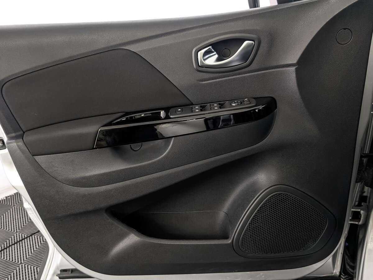 Б/У Рено Каптюр 2020 года. Фото: #14