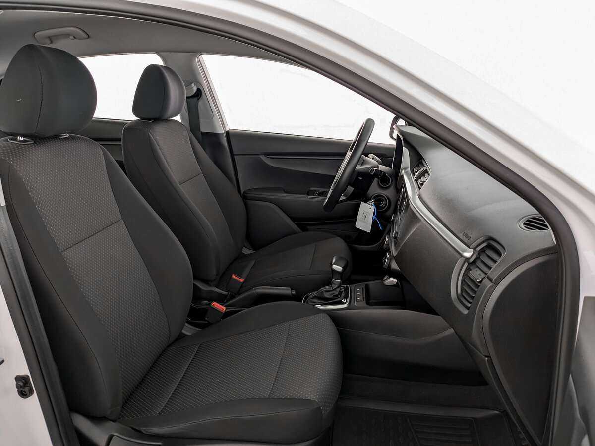 Б/У Киа Рио 2021 года. Фото: #18