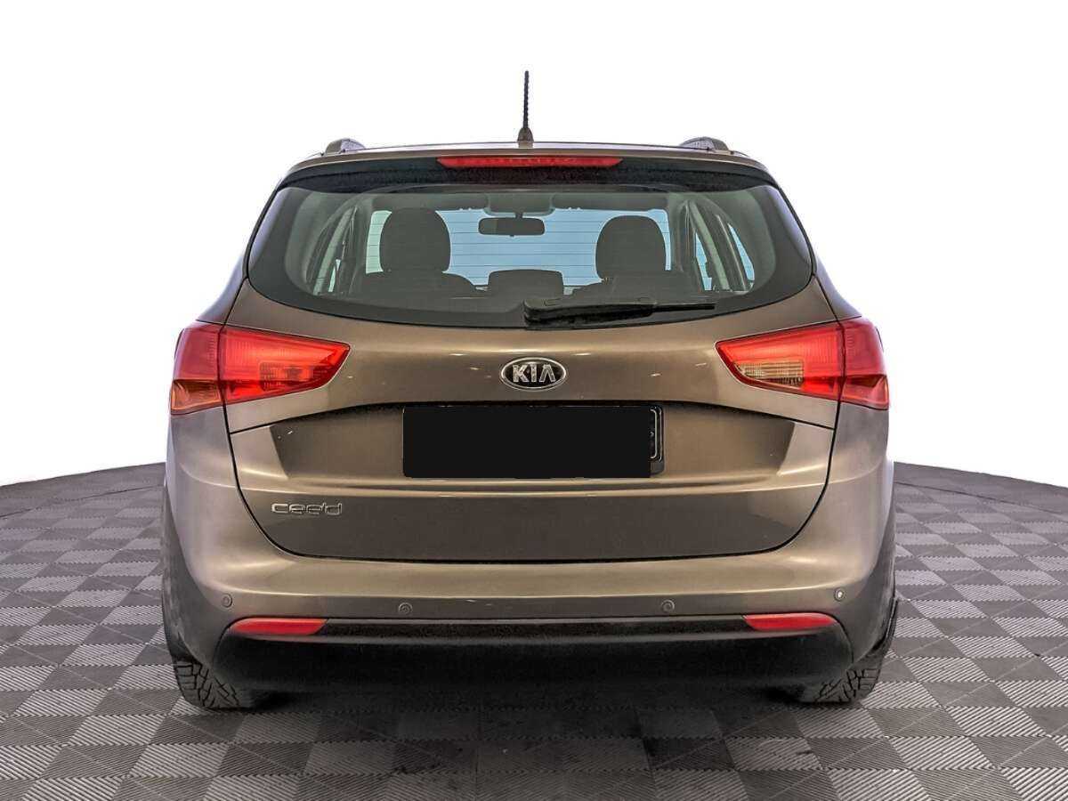 Б/У Киа Сид 2015 года. Фото: #5