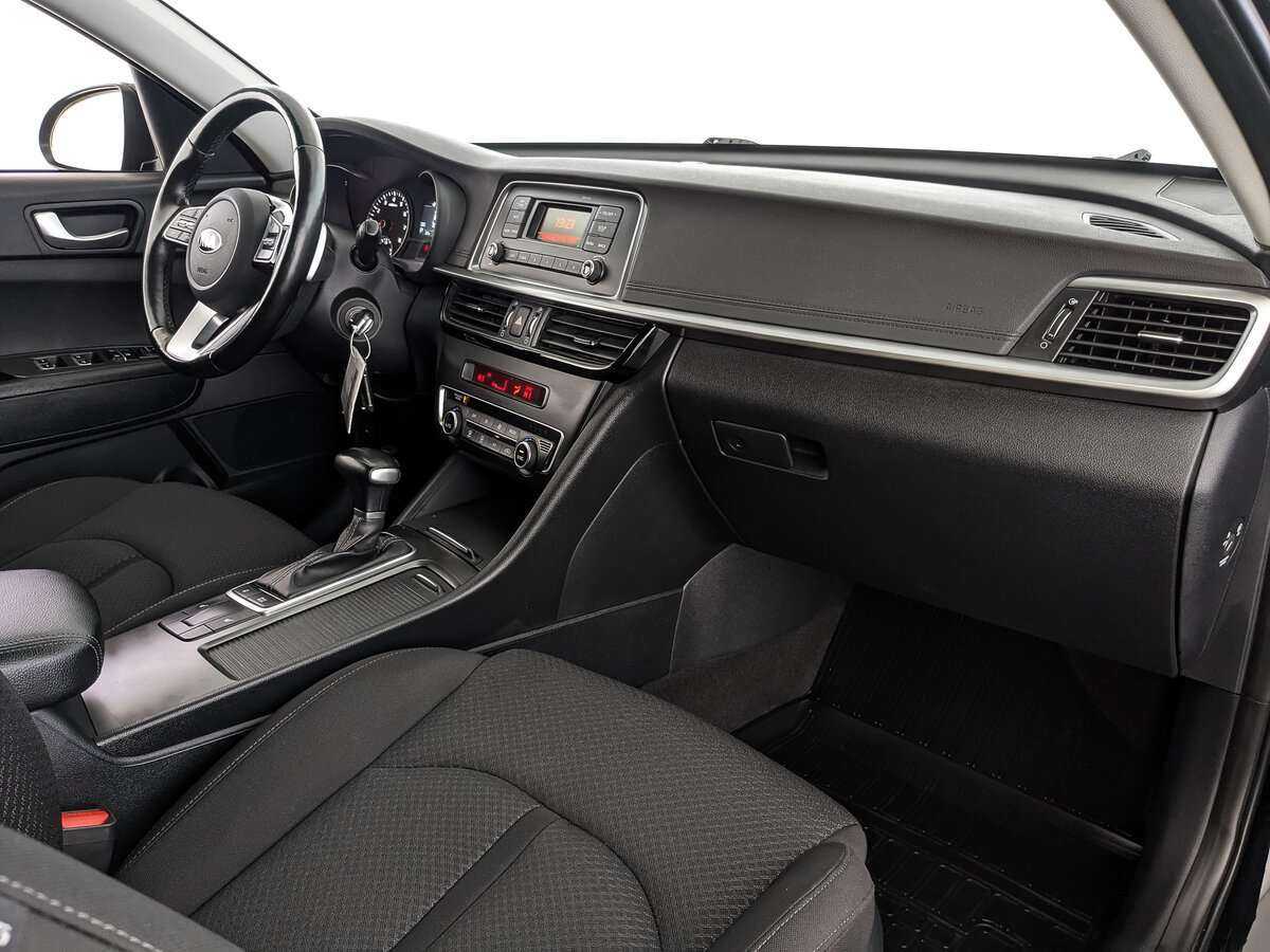 Б/У Киа Оптима 2018 года. Фото: #8