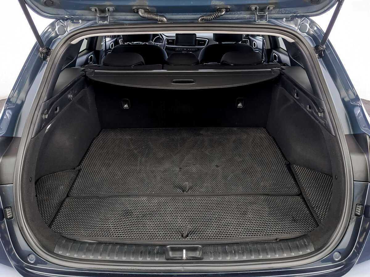 Б/У Киа Сид 2019 года. Фото: #9