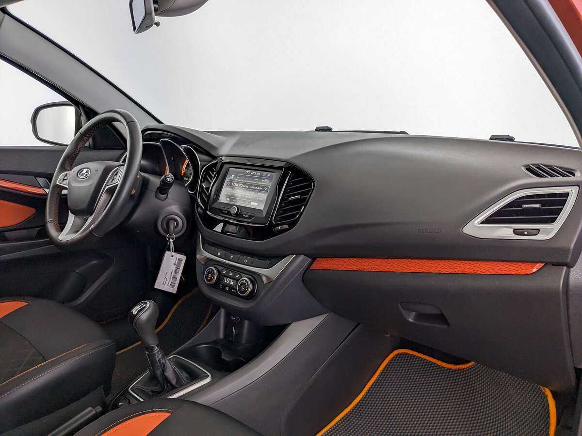 Б/У Лада (ВАЗ) Веста 2019 года. Фото: #8