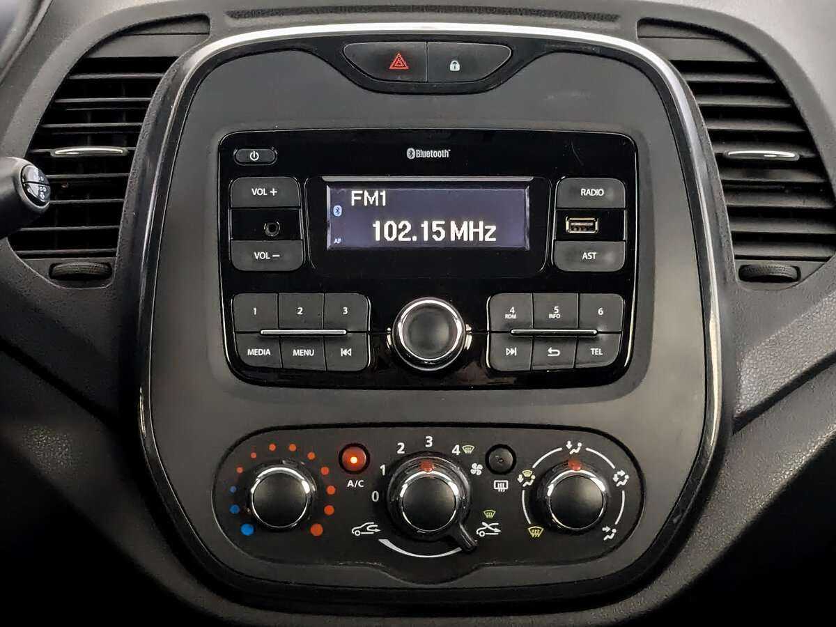 Б/У Рено Каптюр 2018 года. Фото: #13