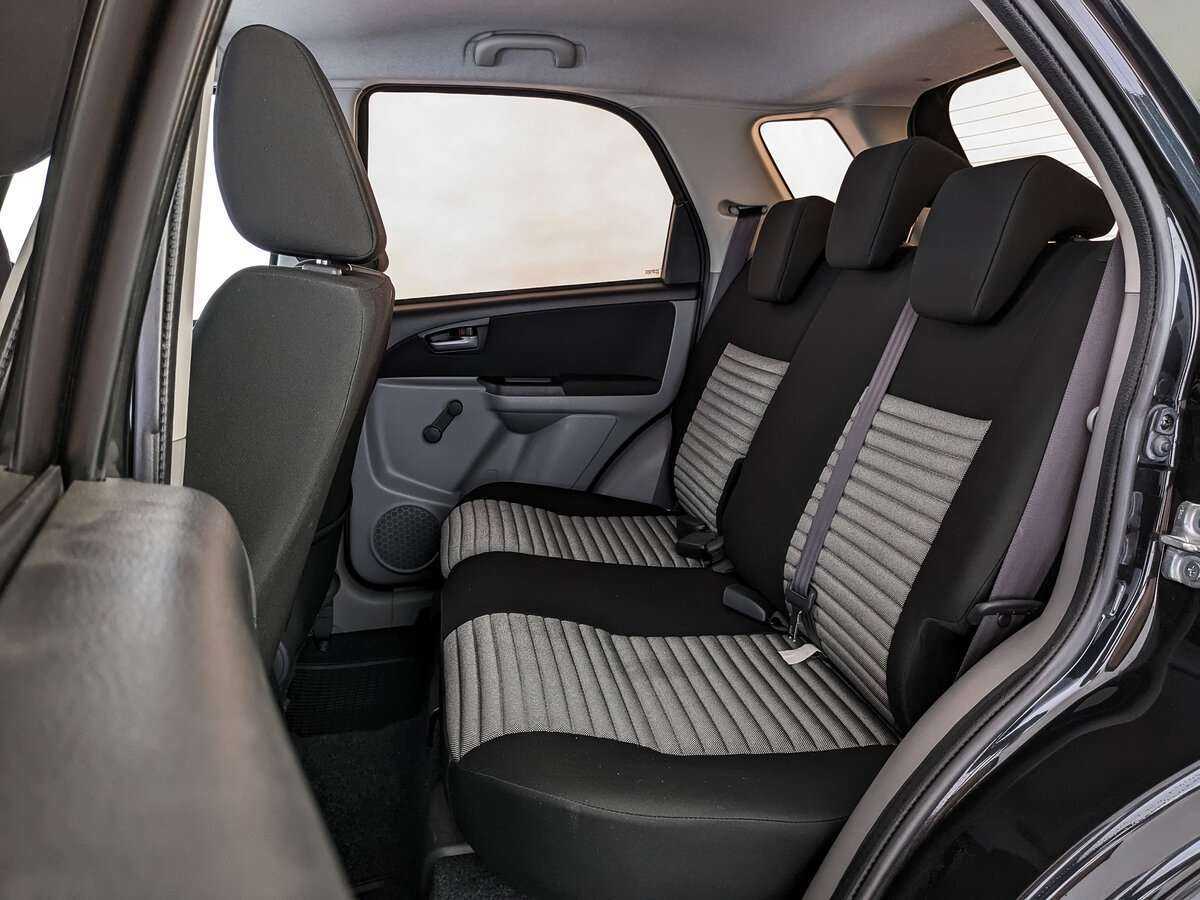 Б/У Сузуки С-Икс4 2014 года. Фото: #13