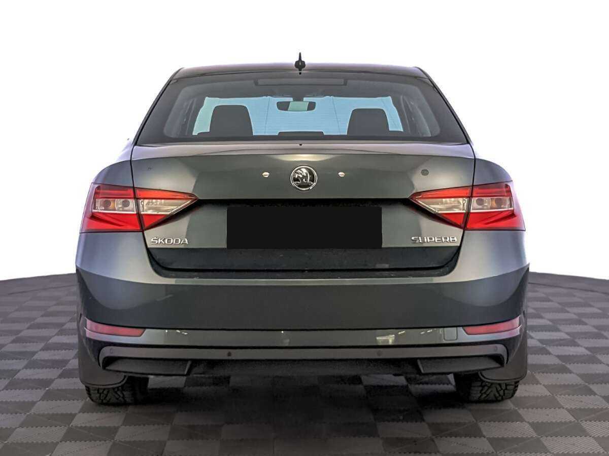 Б/У Шкода Суперб 2019 года. Фото: #5