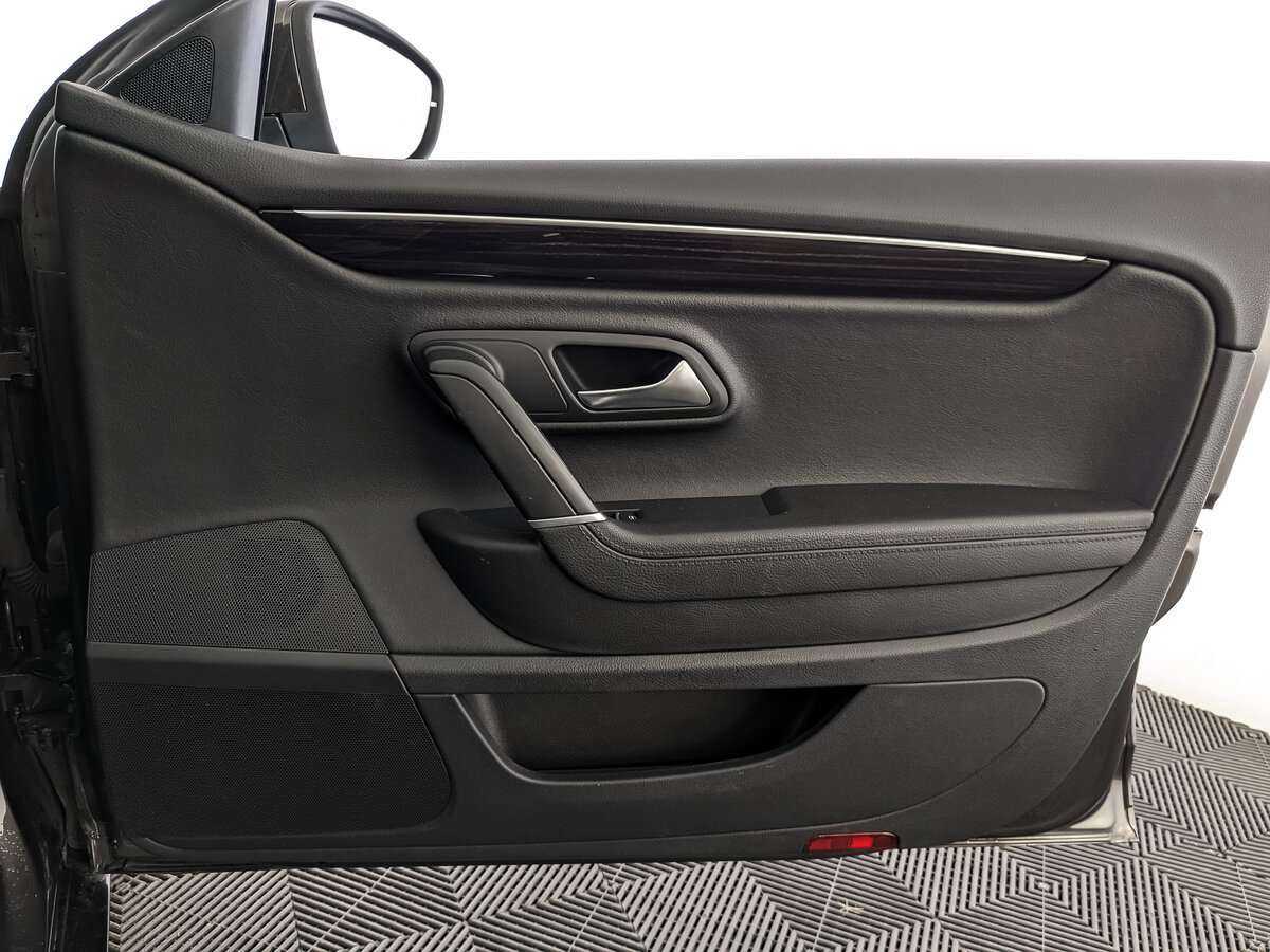 Б/У Фольксваген Пассат ЦЦ 2012 года. Фото: #21