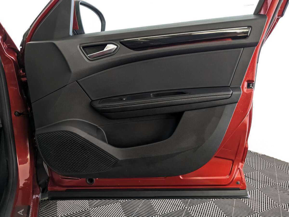 Б/У Рено Аркана 2019 года. Фото: #18