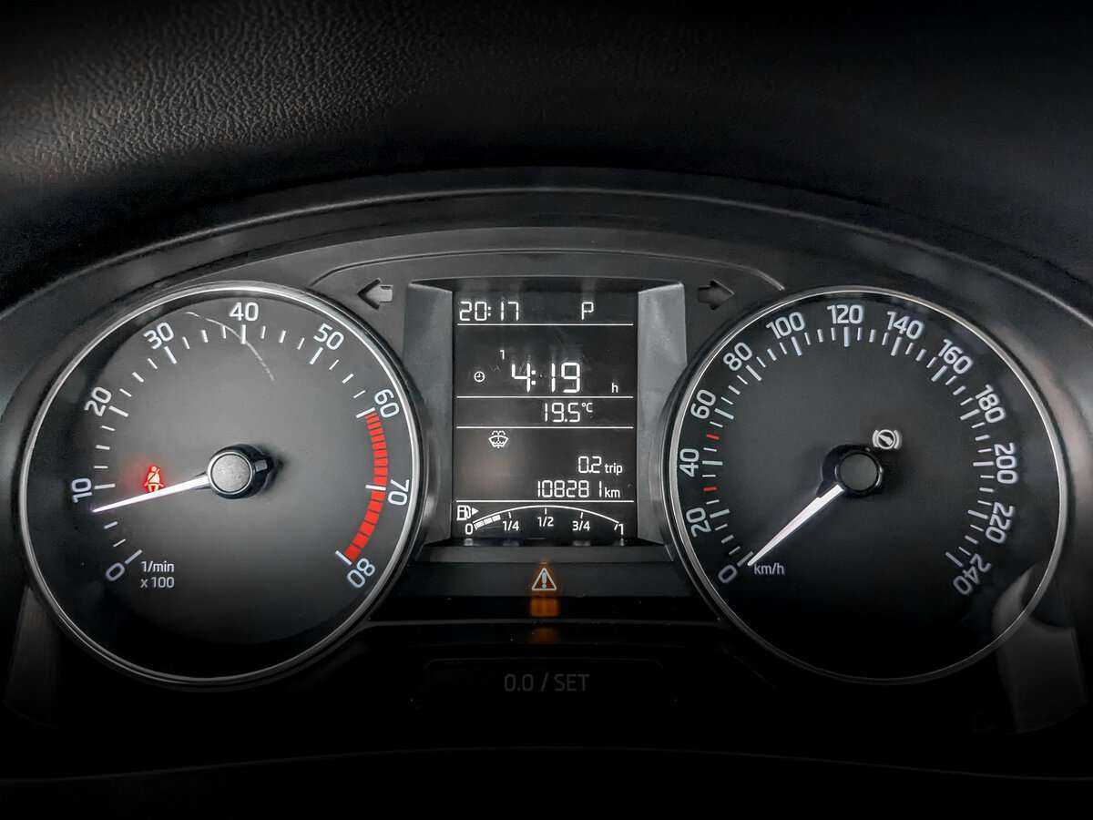 Б/У Шкода Рапид 2017 года. Фото: #11