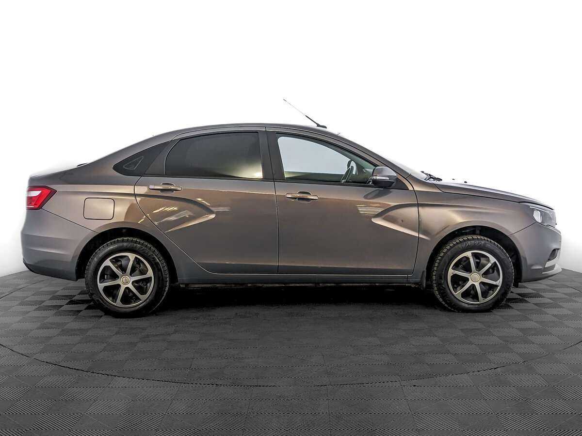 Б/У Лада (ВАЗ) Веста 2021 года. Фото: #3