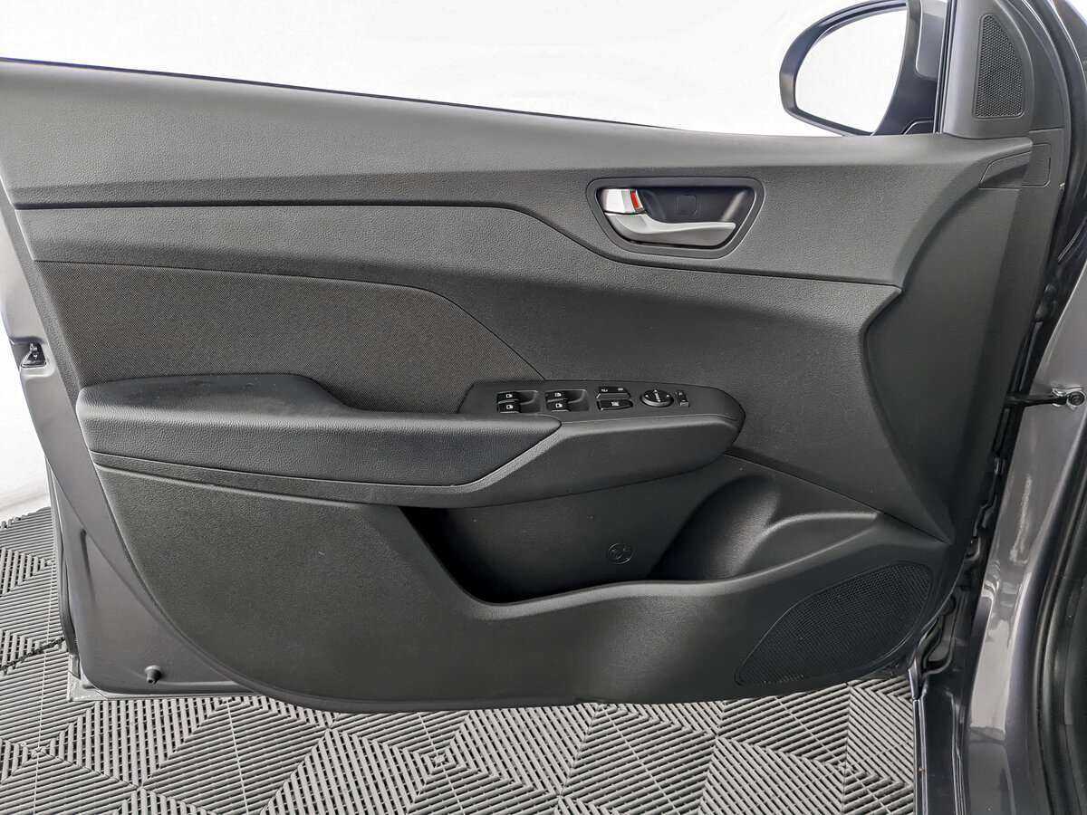 Б/У Хендай Солярис 2021 года. Фото: #14