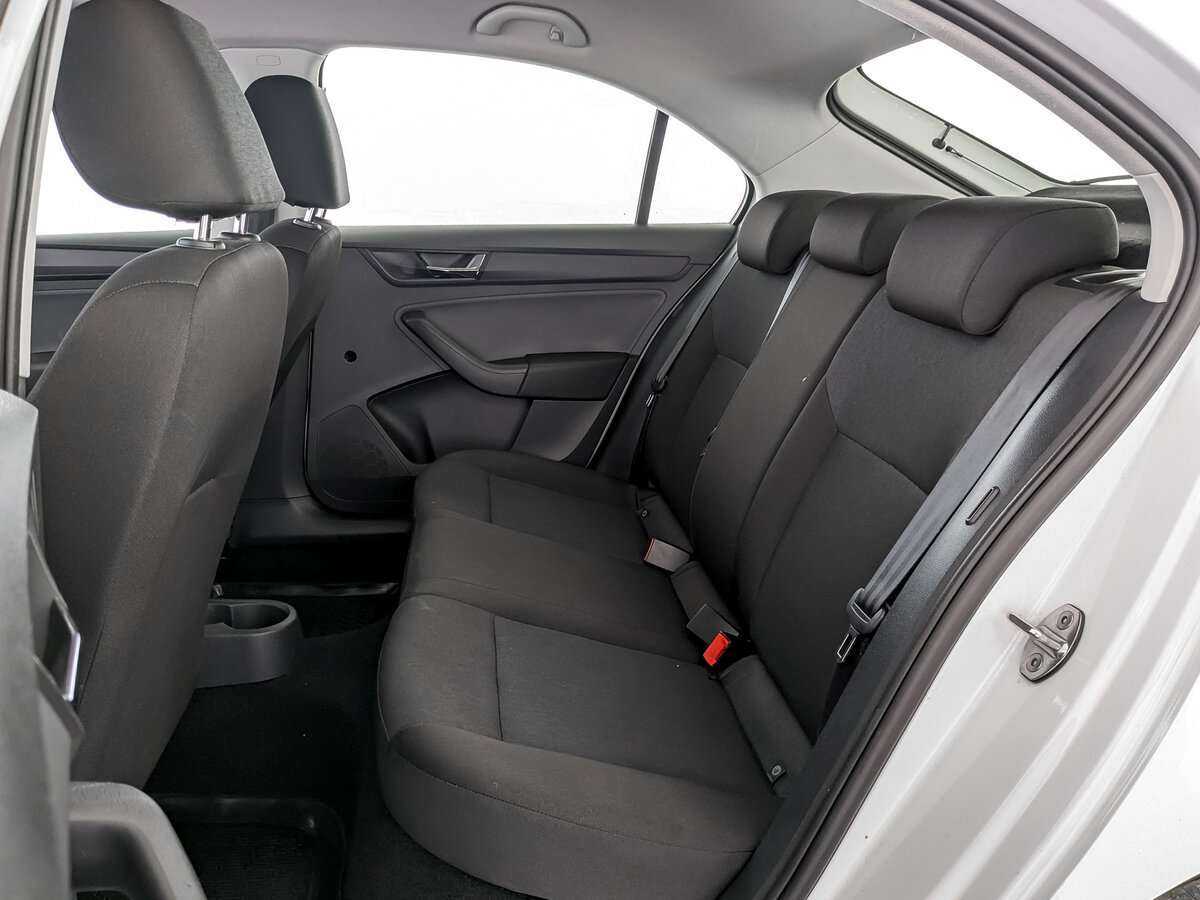 Б/У Шкода Рапид 2019 года. Фото: #9