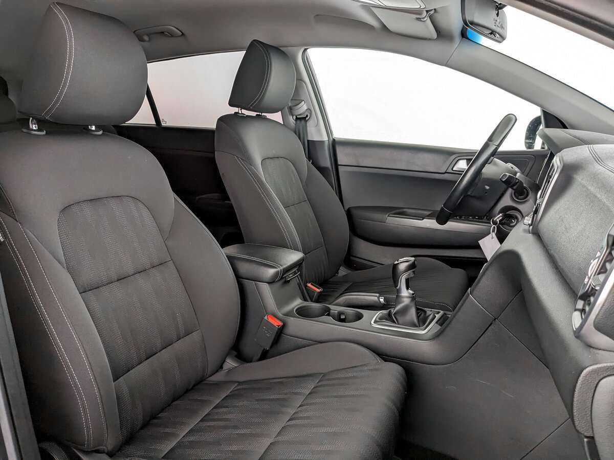 Б/У Киа Спортейдж 2016 года. Фото: #18