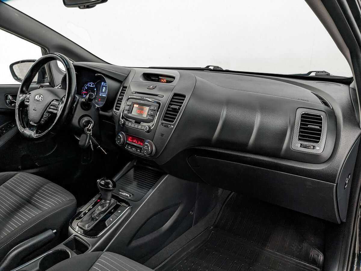 Б/У Киа Церато 2017 года. Фото: #12