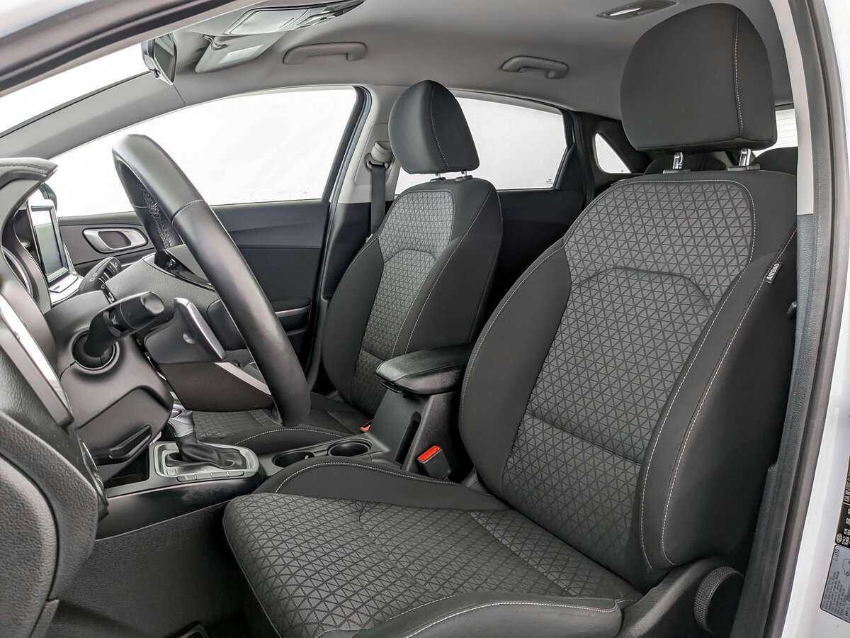 Б/У Киа Сид 2018 года. Фото: #15