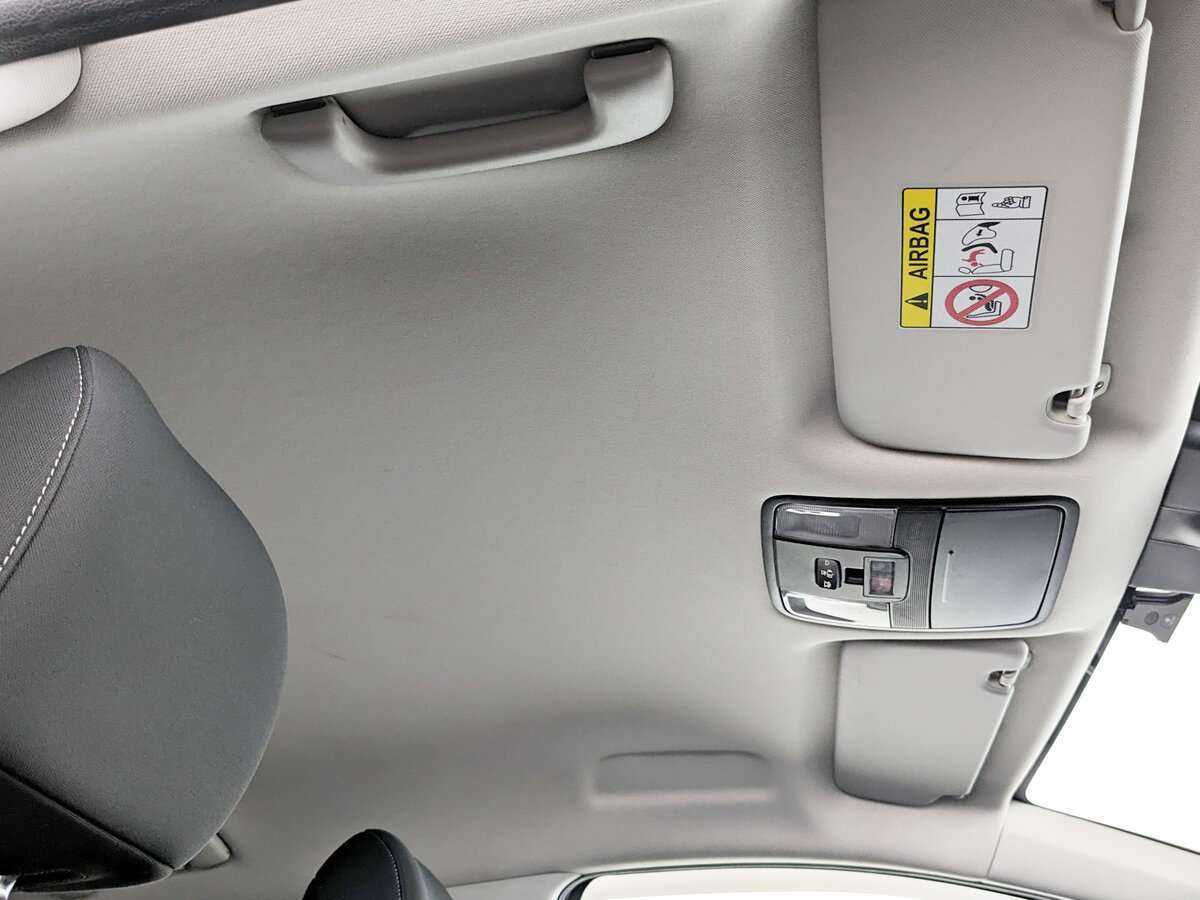 Б/У Киа Сид 2018 года. Фото: #17