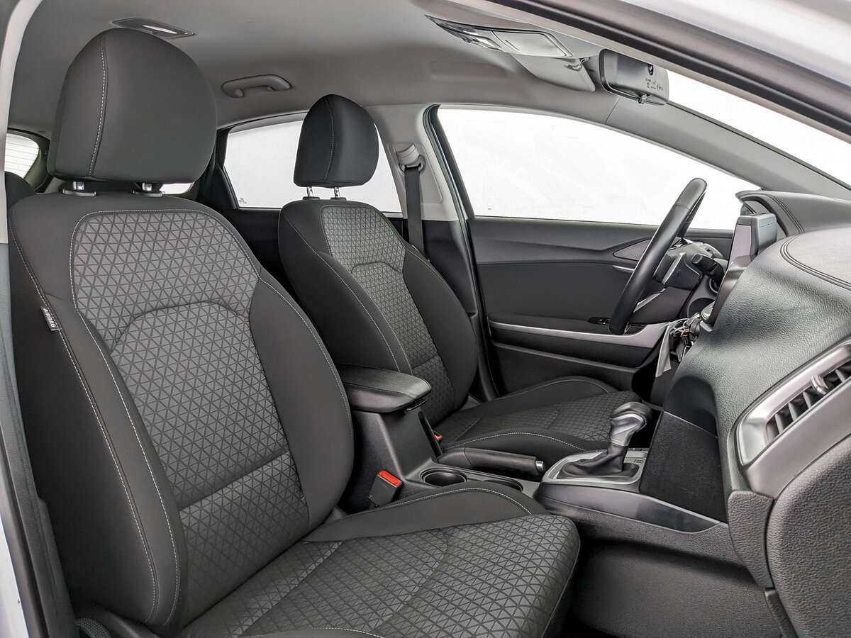 Б/У Киа Сид 2018 года. Фото: #18