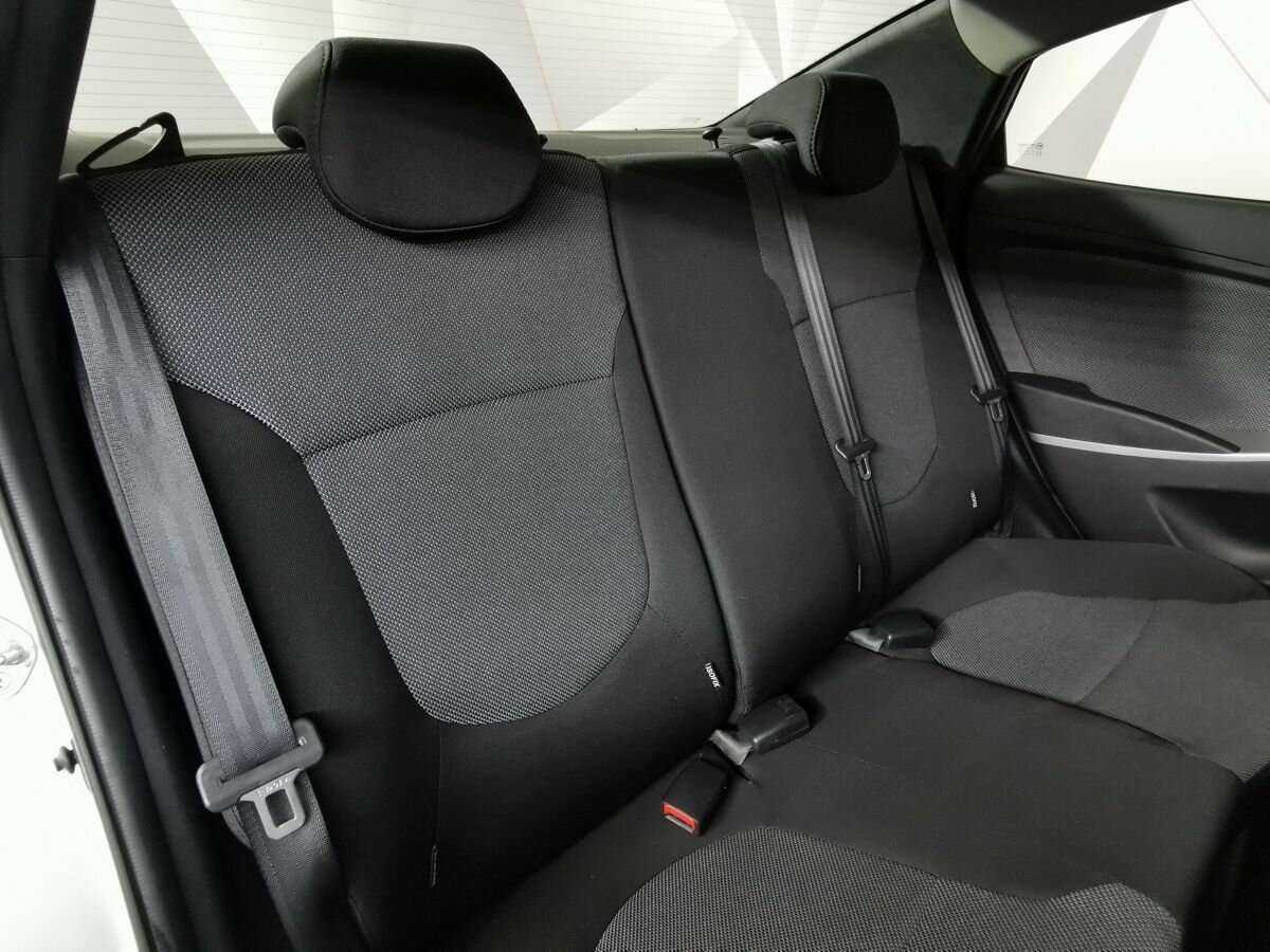 Б/У Хендай Солярис 2014 года. Фото: #12