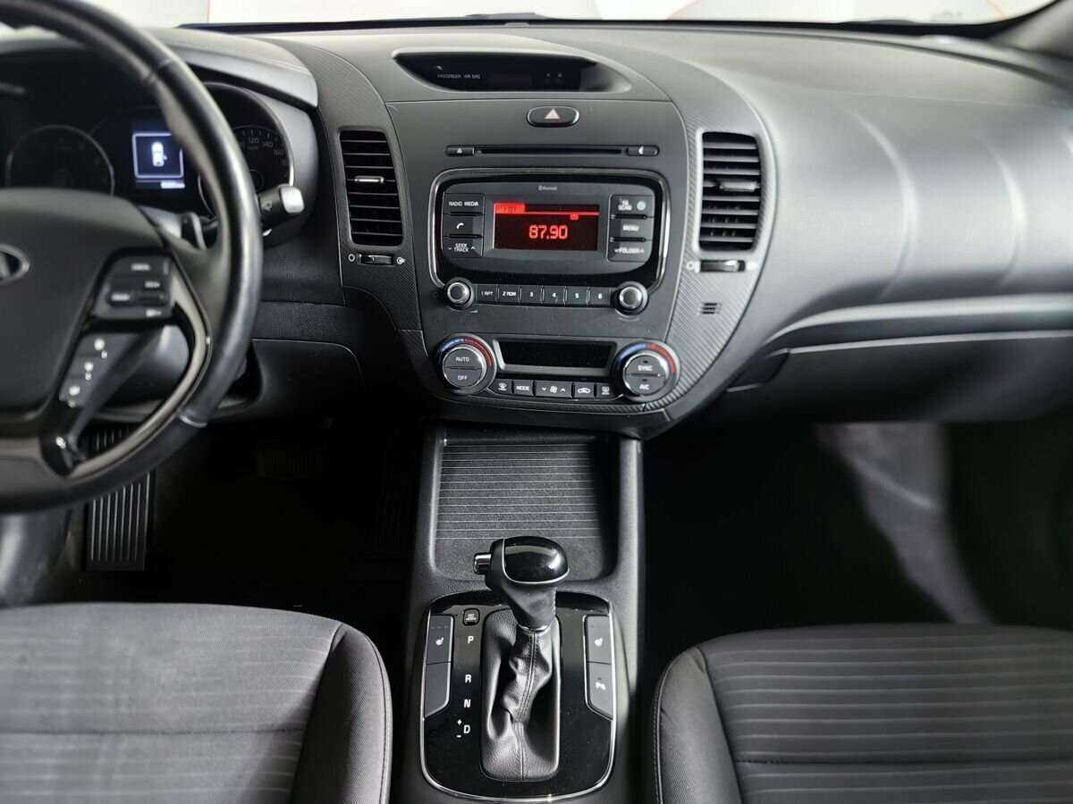 Б/У Киа Церато 2018 года. Фото: #10