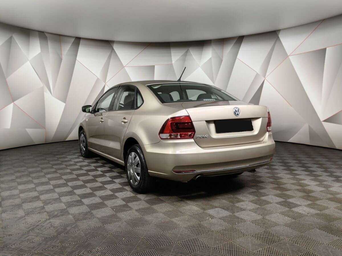 Б/У Фольксваген Поло 2016 года. Фото: #3