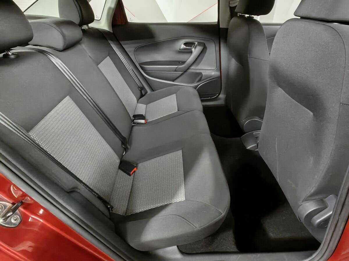 Б/У Фольксваген Поло 2012 года. Фото: #11