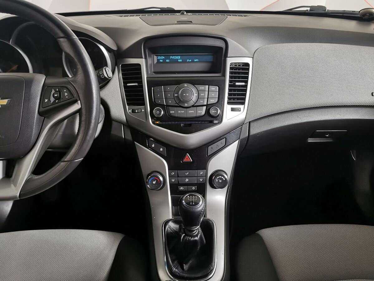 Б/У Шевроле Круз 2012 года. Фото: #10