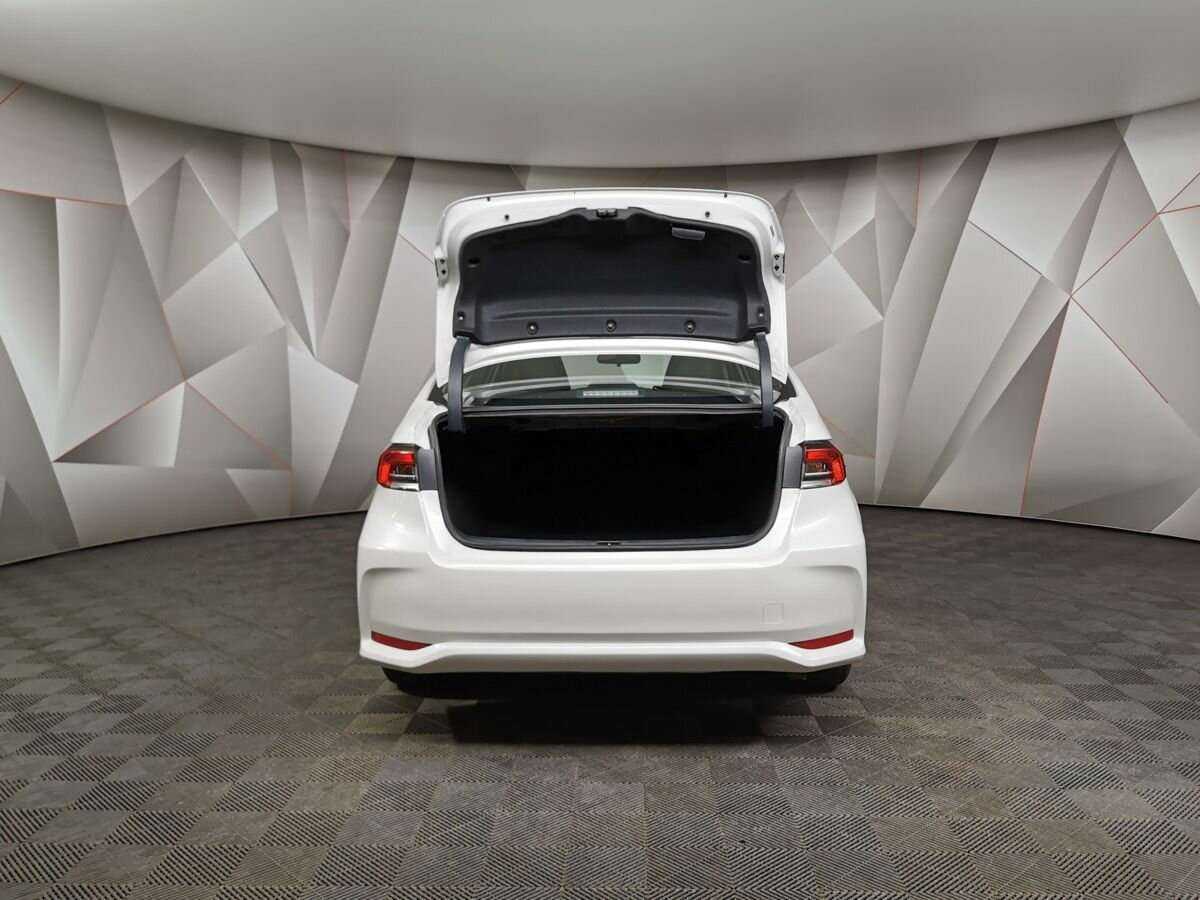 Б/У Тойота Королла 2019 года. Фото: #18