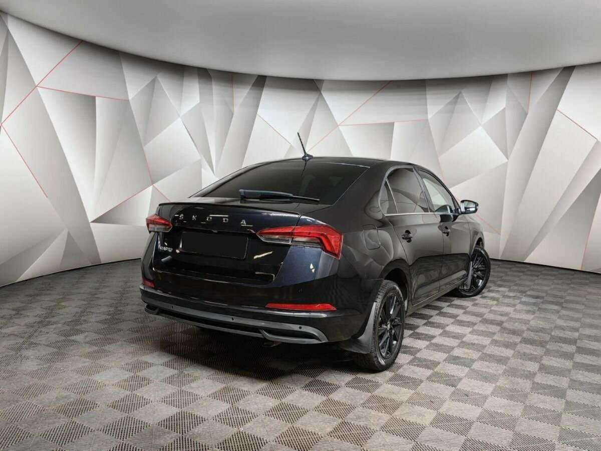 Б/У Шкода Рапид 2020 года. Фото: #1