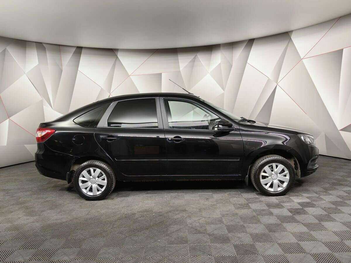 Б/У Лада (ВАЗ) Гранта 2022 года. Фото: #5