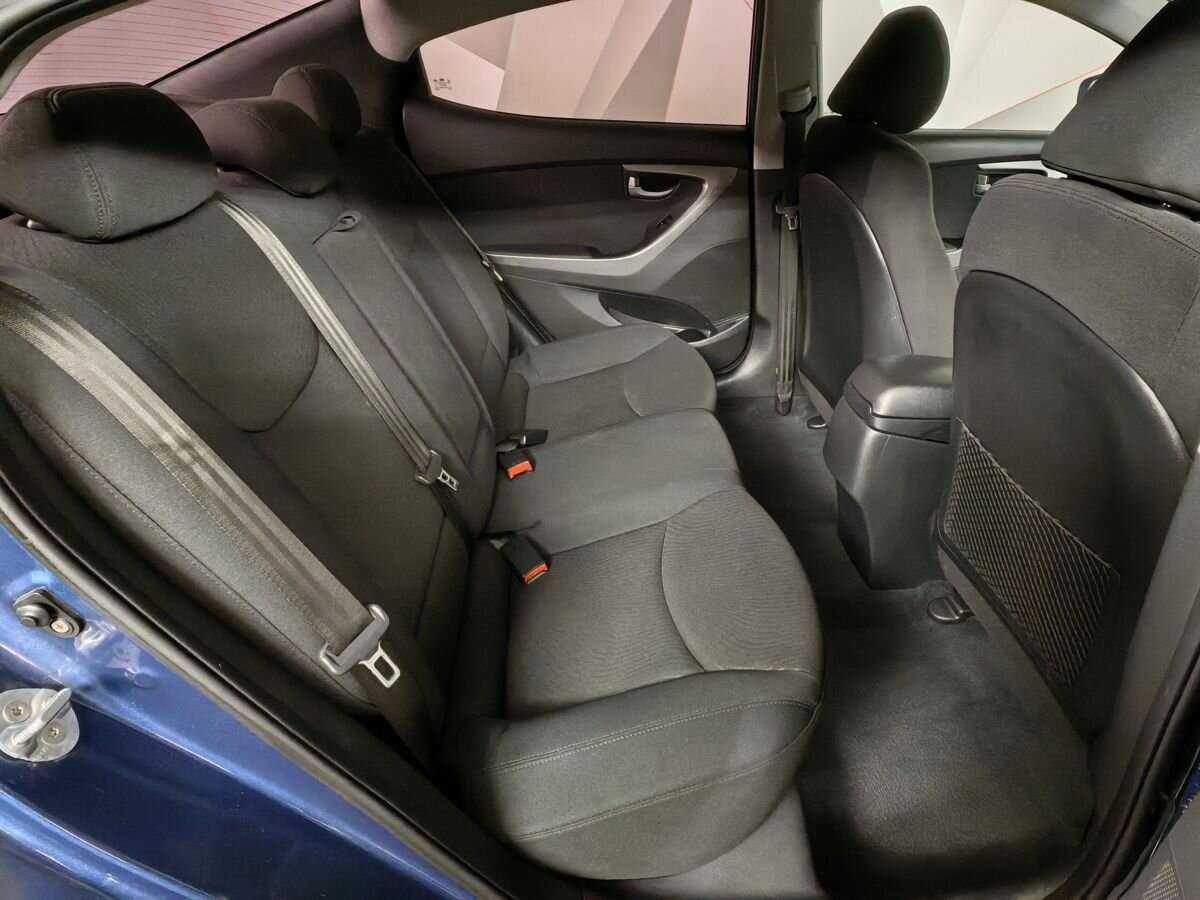 Б/У Хендай Елантра 2015 года. Фото: #11