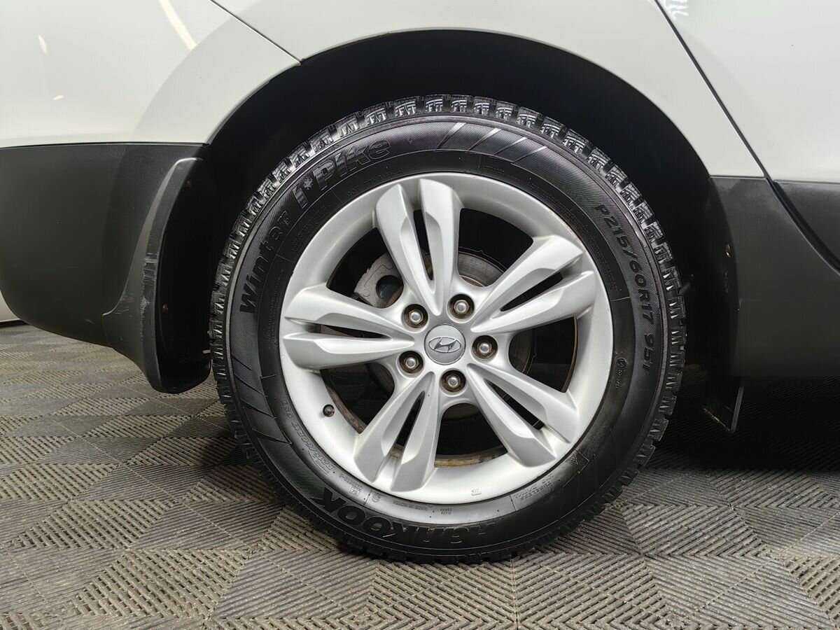 Б/У Хендай ай-икс35 2013 года. Фото: #15